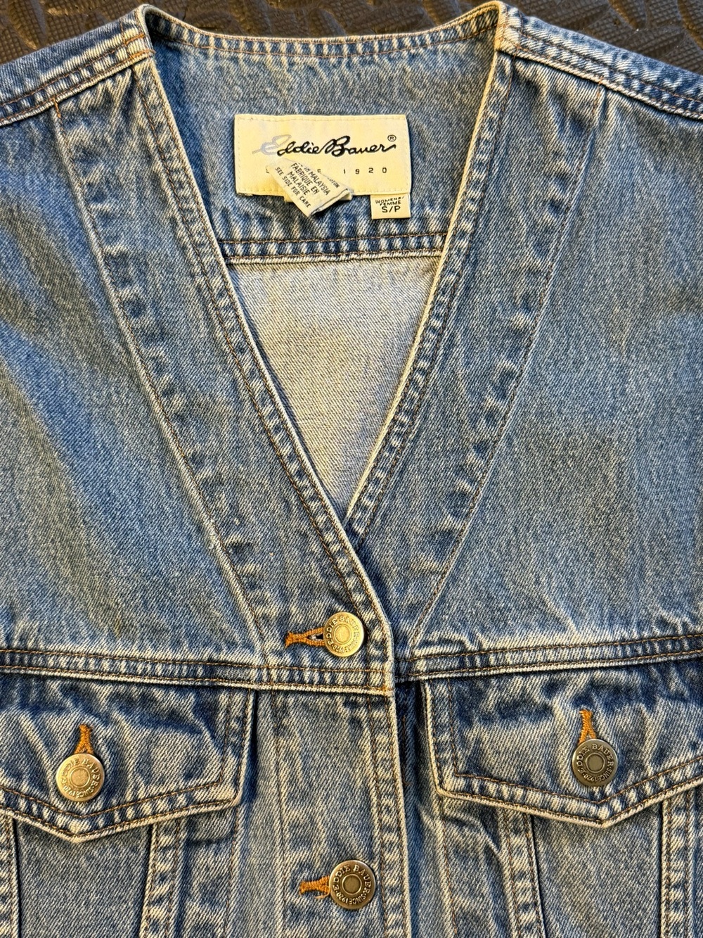 Eddie Bauer 90’s Vintage Light Wash Utility Denim Vest 100% Cotton Size Small - Picture 3 of 9